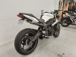 2016 Triumph STREET TRIPLE White