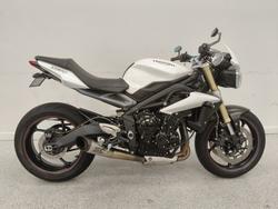 2016 Triumph STREET TRIPLE White