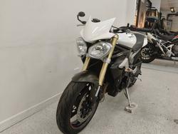 2016 Triumph STREET TRIPLE White