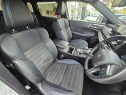 2024 Mitsubishi Outlander Black Edition