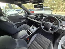 2024 Mitsubishi Outlander Black Edition