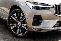 2023 Volvo XC60 Ultimate B5 Bright