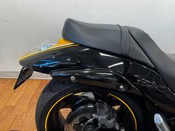 2014 Suzuki VZR 1800 BOULEVARD (M109R) SE YELLOW