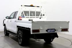 2021 Toyota Hilux SR5