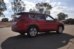 2021 Mitsubishi Outlander ES