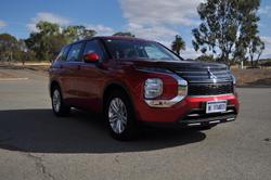 2021 Mitsubishi Outlander ES