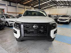 2026 Nissan Navara ST