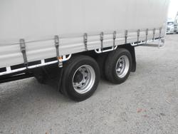 2021 Fuso Fighter 2427 WHITE