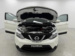 2017 Nissan QASHQAI ST J11 Series 2 Ivory Pearl