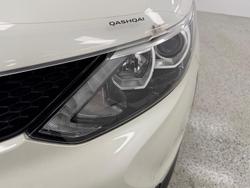 2017 Nissan QASHQAI ST J11 Series 2 Ivory Pearl