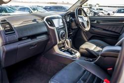 2021 Isuzu MU-X LS-T