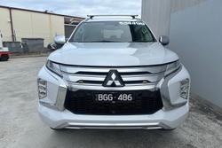 2020 Mitsubishi Pajero Sport Exceed
