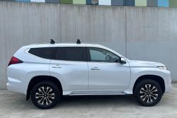 2020 Mitsubishi Pajero Sport Exceed