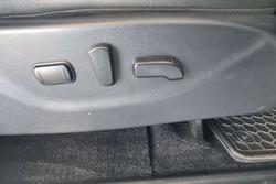 2021 Nissan Navara ST-X