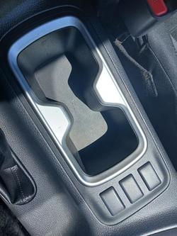 2021 Nissan Navara SL