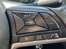 2021 Nissan Navara SL