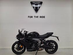 2026 Triumph DAYTONA 660 (LAMS) Black