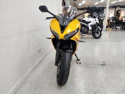 2026 Triumph DAYTONA 660 Yellow/Black