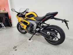 2026 Triumph DAYTONA 660 Yellow/Black