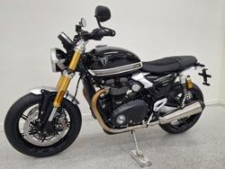 2026 Triumph BONNEVILLE SPEED TWIN 1200 RS SAPPHIRE BLACK