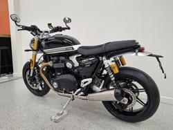 2026 Triumph BONNEVILLE SPEED TWIN 1200 RS SAPPHIRE BLACK