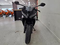 2026 Triumph DAYTONA 660 (LAMS) SAPPHIRE BLACK