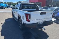 2025 Toyota Hilux SR5 GUN226R 4X4 Dual Range Glacier White