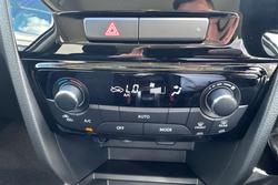 2026 Suzuki Vitara Turbo Hybrid LY Series II Arctic White (26U)