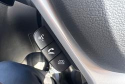 2026 Suzuki Vitara Turbo Hybrid LY Series II Arctic White (26U)