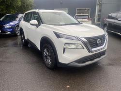 2025 Nissan X-TRAIL ST