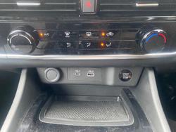 2025 Nissan X-TRAIL ST