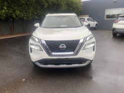 2025 Nissan X-TRAIL ST