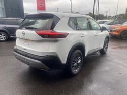 2025 Nissan X-TRAIL ST