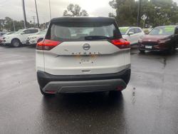 2025 Nissan X-TRAIL ST