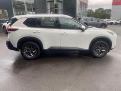 2025 Nissan X-TRAIL ST