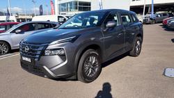 2025 Nissan X-TRAIL ST