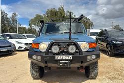2012 Toyota FJ Cruiser GSJ15R 4X4 Dual Range Military Blue + White Roof
