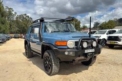 2012 Toyota FJ Cruiser GSJ15R 4X4 Dual Range Military Blue + White Roof