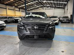2026 Nissan X-TRAIL ST