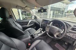 2017 Mitsubishi Pajero Sport Exceed