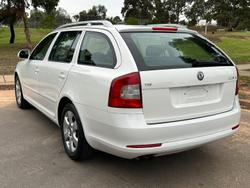 2010 SKODA Octavia