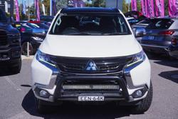 2019 Mitsubishi Pajero Sport Black Edition