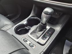 2017 Toyota Kluger Grande