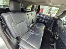 2017 Toyota Kluger Grande