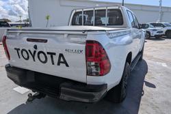 2023 Toyota Hilux SR