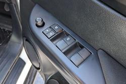 2023 Toyota Hilux SR