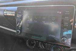 2023 Toyota Hilux SR