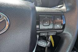 2023 Toyota Hilux SR