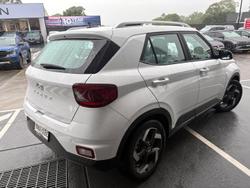 2022 Hyundai Venue Active