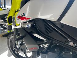 2023 CFMOTO 2023 CFMOTO 450NK NEBULA WHITE